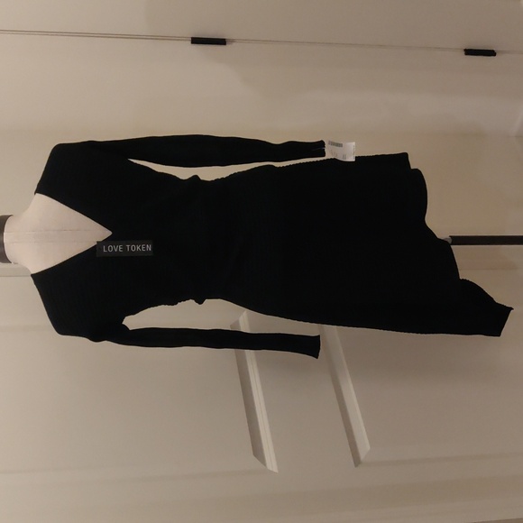 New!Love Token Black Asymmetrical Knit Sweater Dress Long Sleeves Sz Med - Picture 8 of 13